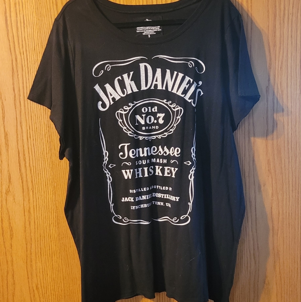Plus size t-shirt